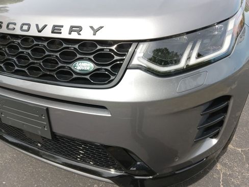 Used 2024 Land Rover Discovery Sport Dynamic SE AWD/4WD image 7