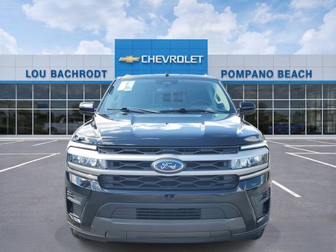 Used 2022 Ford Expedition XL image 2