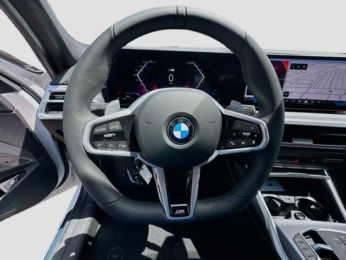 New 2026 BMW 330i Sedan w/ M Sport Package RWD image 8