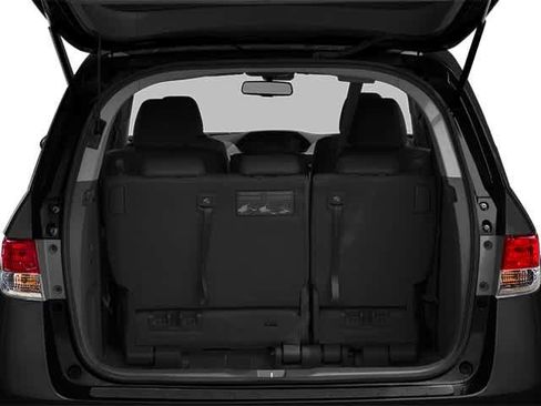 Used 2014 Honda Odyssey Touring image 12