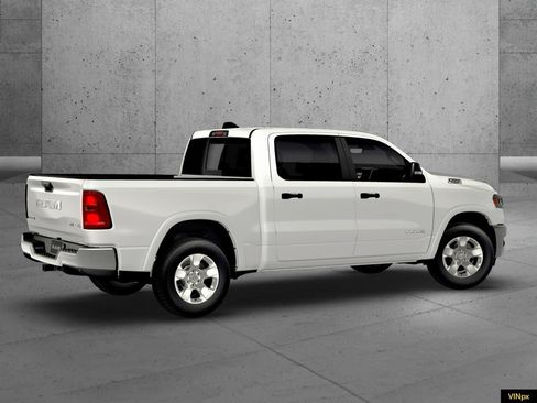 New 2026 RAM 1500 Big Horn AWD/4WD image 8