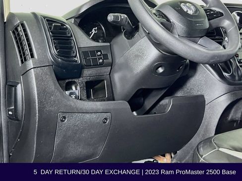 Used 2023 RAM ProMaster 2500 FWD image 12
