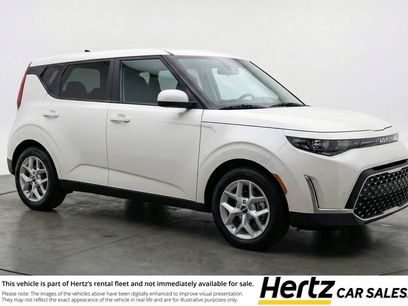 Used 2025 Kia Soul LX w/ LX Technology Package