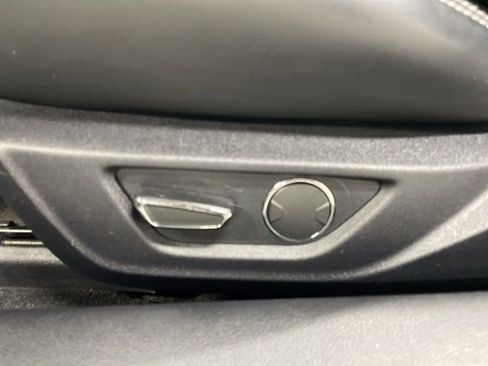 Used 2019 Ford Mustang GT Premium w/ Equipment Group 401A RWD image 12