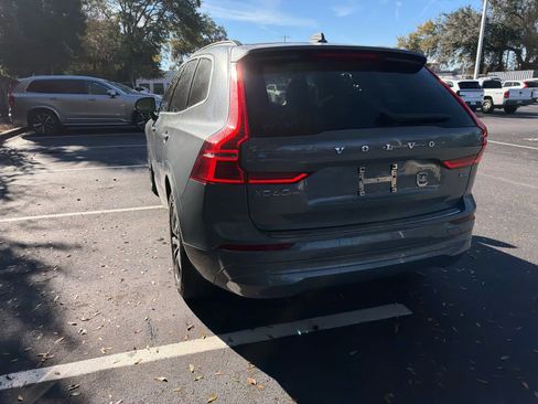 Certified 2023 Volvo XC60 B5 Core w/ Protection Package Premier image 12