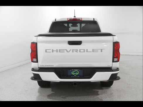 Used 2024 Chevrolet Colorado LT w/ LT Convenience Package III AWD/4WD image 22