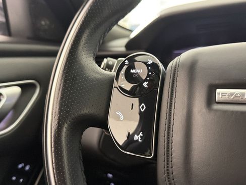 Used 2018 Land Rover Range Rover Velar R-Dynamic HSE AWD/4WD image 15
