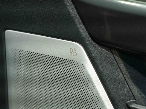 Used 2022 Ford F150 Lariat w/ Equipment Group 502A High image 19