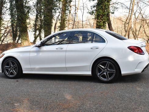 Used 2020 Mercedes-Benz C 300 4MATIC Sedan image 4