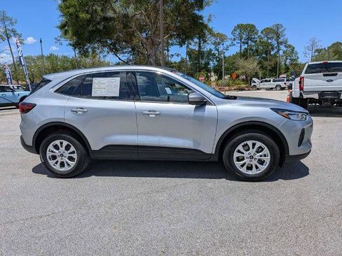 Certified 2023 Ford Escape Active w/ Tech Pack #2 AWD/4WD image 2