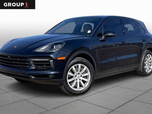 Used 2023 Porsche Cayenne image 1