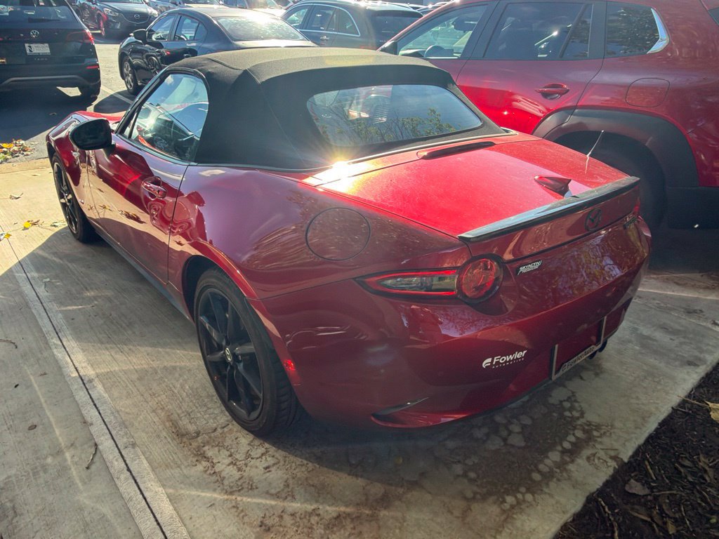 Used 2023 MAZDA MX-5 Miata Club RWD image 7