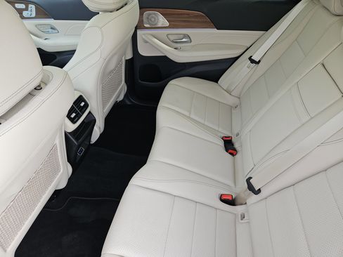 Used 2024 Mercedes-Benz GLE 350 4MATIC image 30