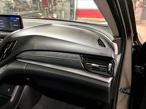 Used 2022 Acura RDX FWD w/ Technology Package image 17