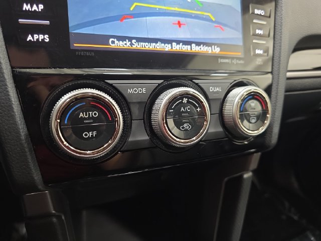Used 2017 Subaru Forester 2.5i Touring AWD/4WD image 23