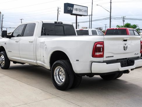 Used 2024 RAM 3500 Laramie w/ Sport Appearance Package AWD/4WD image 15