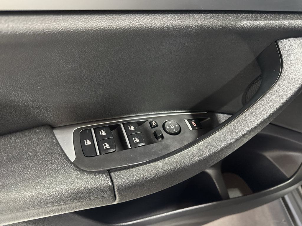 Used 2019 BMW X3 xDrive30i w/ Driving Assistance Package AWD/4WD image 9