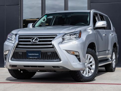 Used 2018 Lexus GX 460 image 1