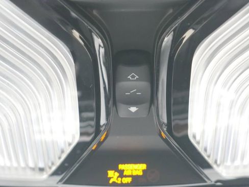 Used 2023 BMW X4 xDrive30i w/ Convenience Package image 33