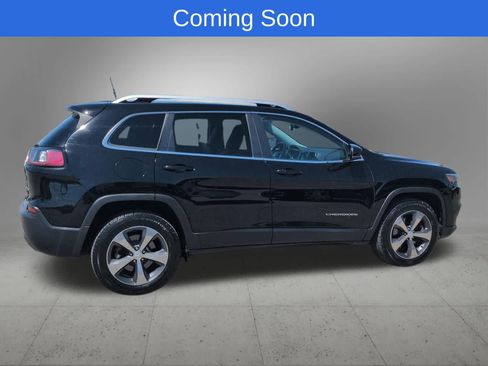 Used 2019 Jeep Cherokee Limited AWD/4WD image 7