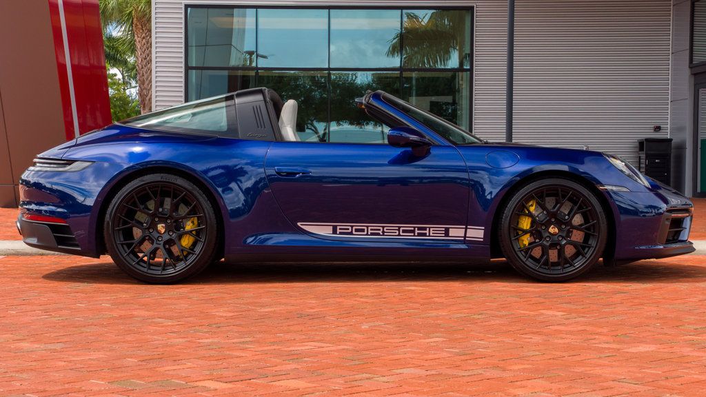 Used 2024 Porsche 911 Targa 4 GTS AWD/4WD image 10