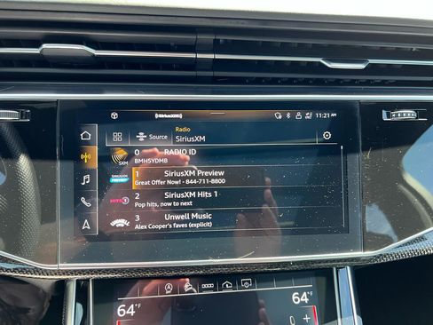 Used 2022 Audi SQ7 Premium Plus image 24