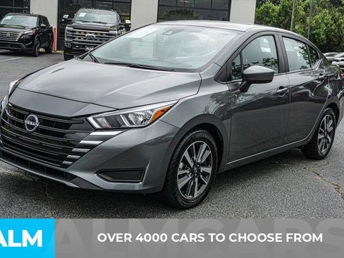 Used 2024 Nissan Versa SV FWD image 2