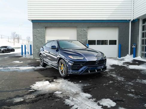 Used 2019 Lamborghini Urus Base image 33