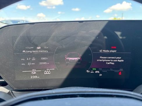 Used 2025 Audi Q6 e-tron Premium Plus w/ Premium Plus AWD/4WD image 18