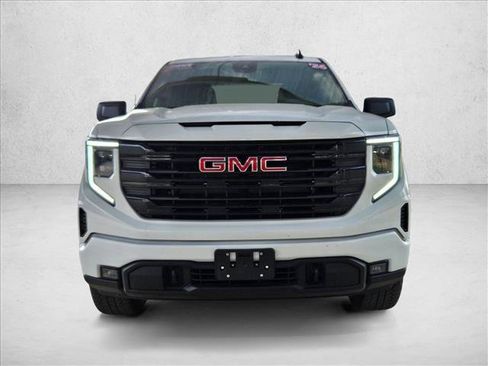 Used 2026 GMC Sierra 1500 Elevation w/ Elevation Select Package AWD/4WD image 2