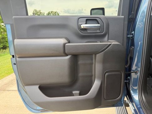 New 2026 Chevrolet Silverado 2500 Custom w/ Custom Value Package AWD/4WD image 12