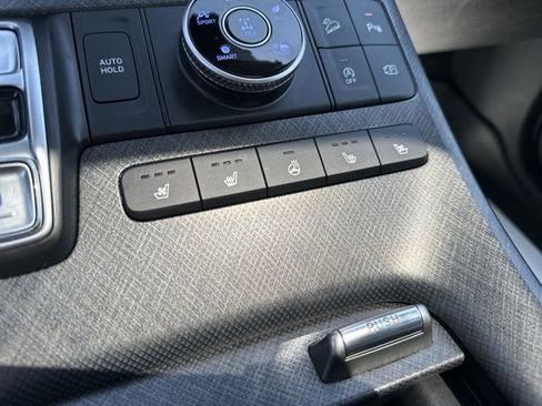 Used 2023 Hyundai Palisade Limited AWD/4WD image 27