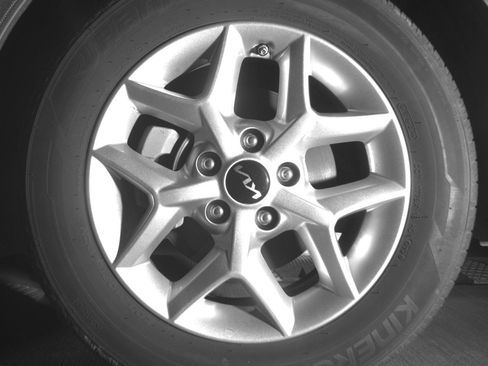Used 2025 Kia Soul LX w/ LX Technology Package FWD image 12
