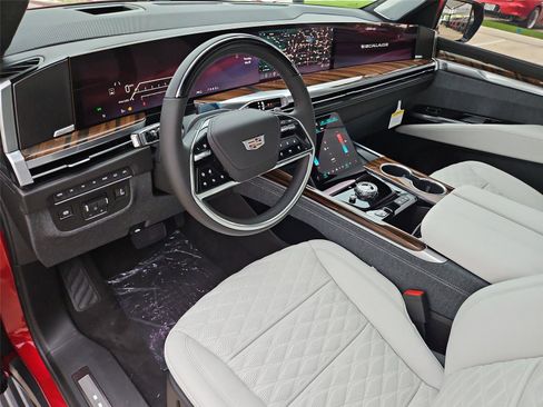 New 2026 Cadillac Escalade ESV Platinum Sport w/ LPO, ONYX Package AWD/4WD image 10