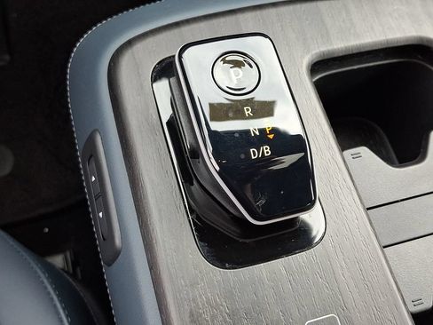 Certified 2024 Nissan Ariya AWD image 16