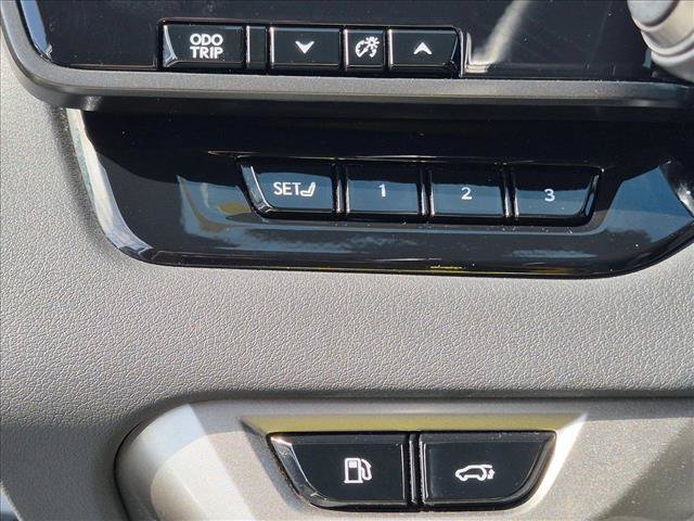 Used 2023 Lexus RX 350 FWD w/ Cold Area Package image 8