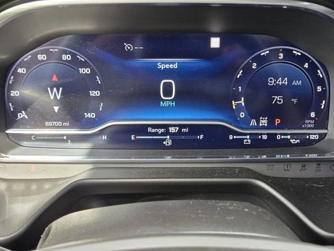 Used 2022 Chevrolet Tahoe Z71 AWD/4WD image 16