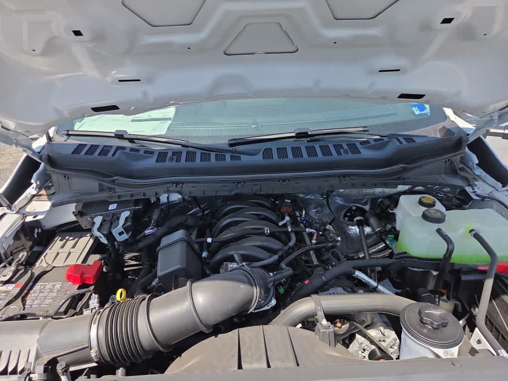 New 2025 Ford F350 XL w/ XL Chrome Package RWD image 10