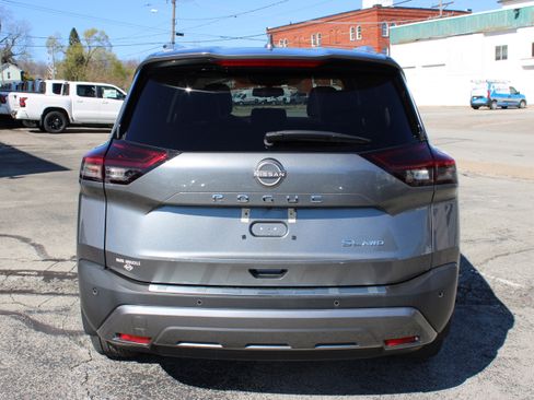 Certified 2023 Nissan Rogue SL w/ SL Premium Package image 4