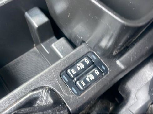 Used 2012 Subaru Forester 2.5X Limited AWD/4WD image 20