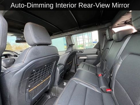 Used 2023 Ford Bronco Badlands image 23