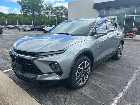 Used 2024 Chevrolet Blazer RS w/ LPO, Floor Liner Package AWD/4WD image 1