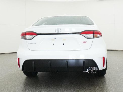 New 2026 Toyota Corolla SE image 18