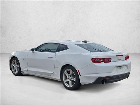 Used 2020 Chevrolet Camaro LT image 5