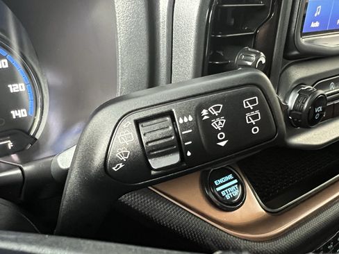Used 2023 Ford Bronco Sport Outer Banks w/ Tech Package AWD/4WD image 34