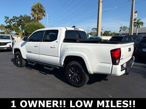 Used 2023 Toyota Tacoma SR5 w/ Technology Package AWD/4WD image 4