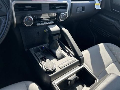 New 2026 Toyota Tacoma SR5 AWD/4WD image 24