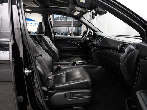 Used 2022 Honda Pilot Black Edition image 37