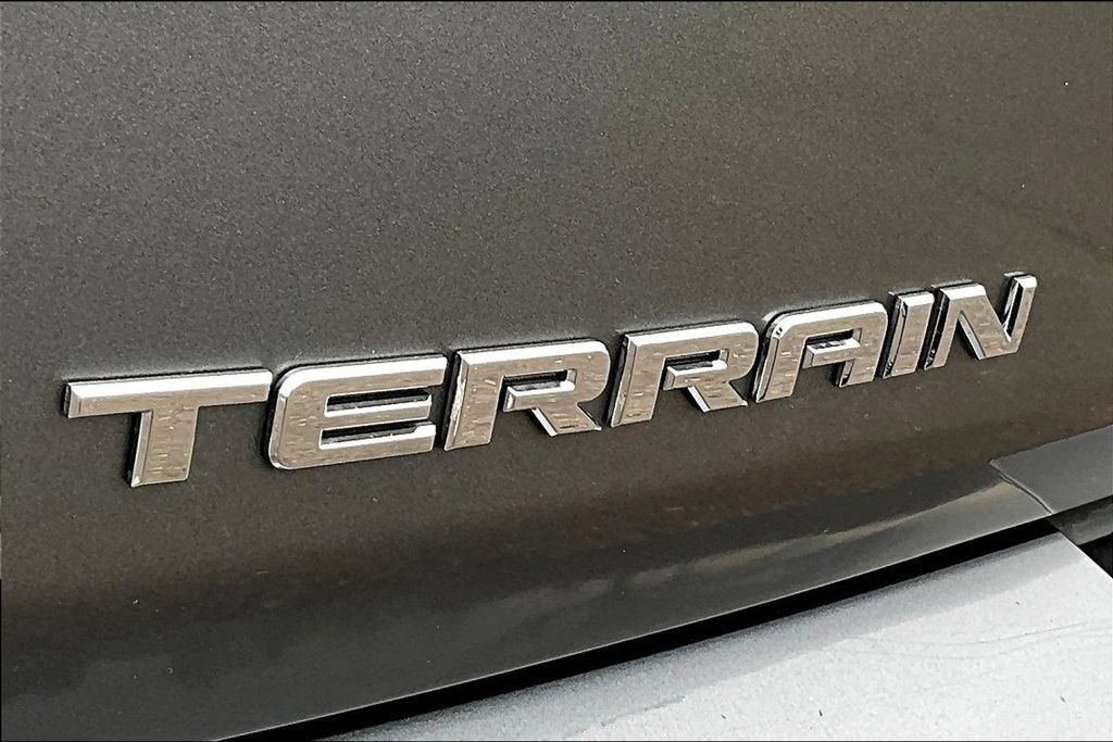 Used 2021 GMC Terrain SLE AWD/4WD image 33