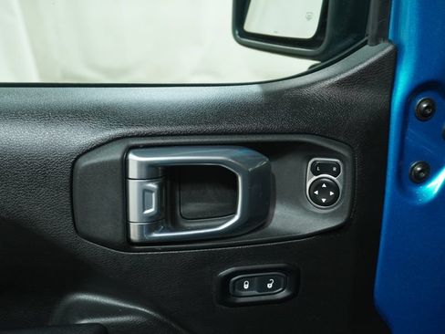 Used 2024 Jeep Wrangler Unlimited Sport AWD/4WD image 22